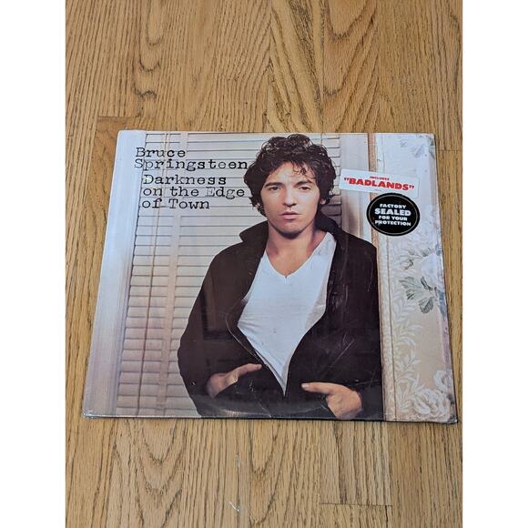 BRUCE SPRINGSTEEN DARKNESS ON THE EDGE OF TOWN LP NEW SEALED 1978 HYPE STICKER - Picture 1 of 2